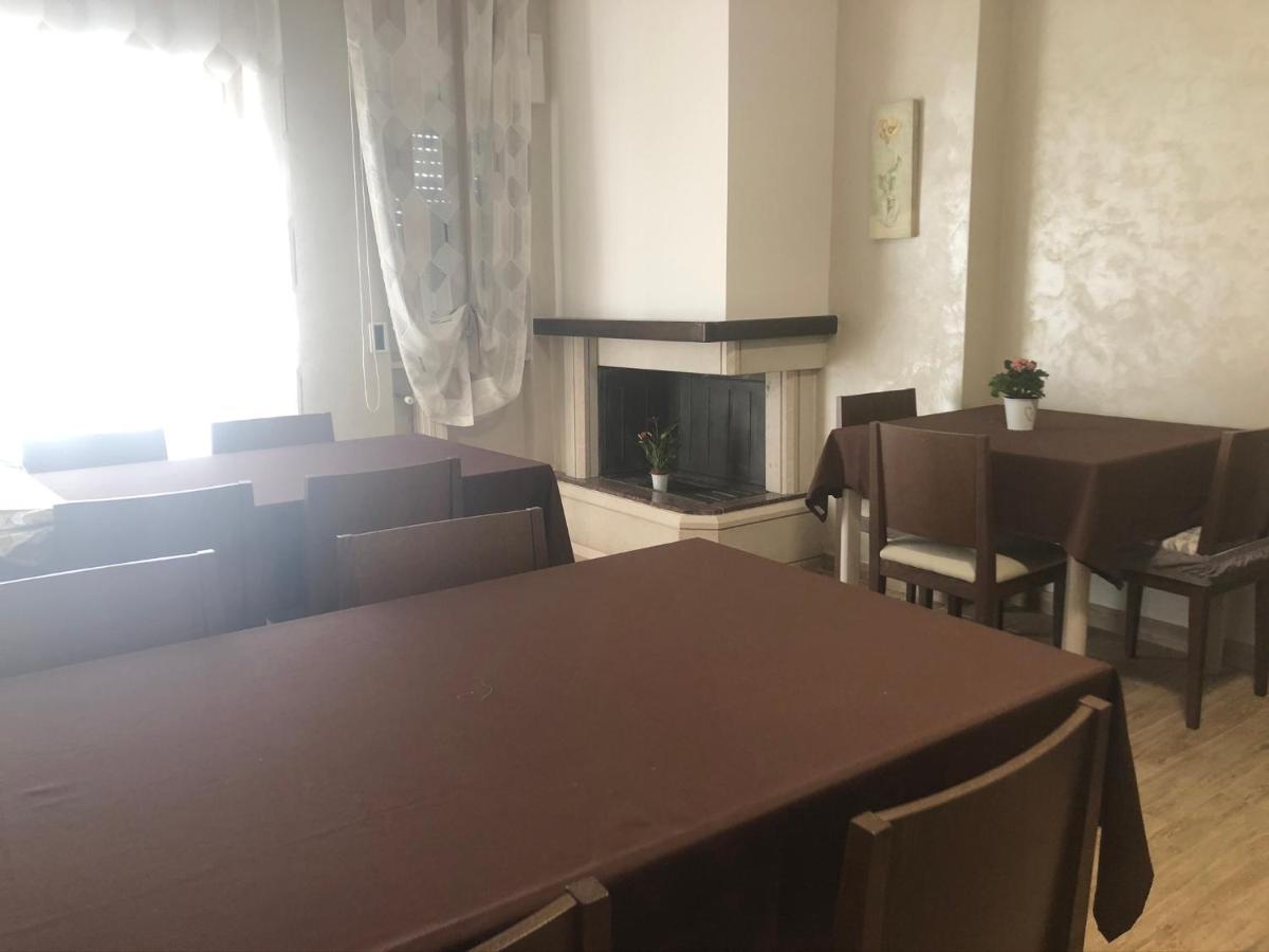 Bed and Breakfast Al DOLMEN Monte SantʼAngelo Exterior foto